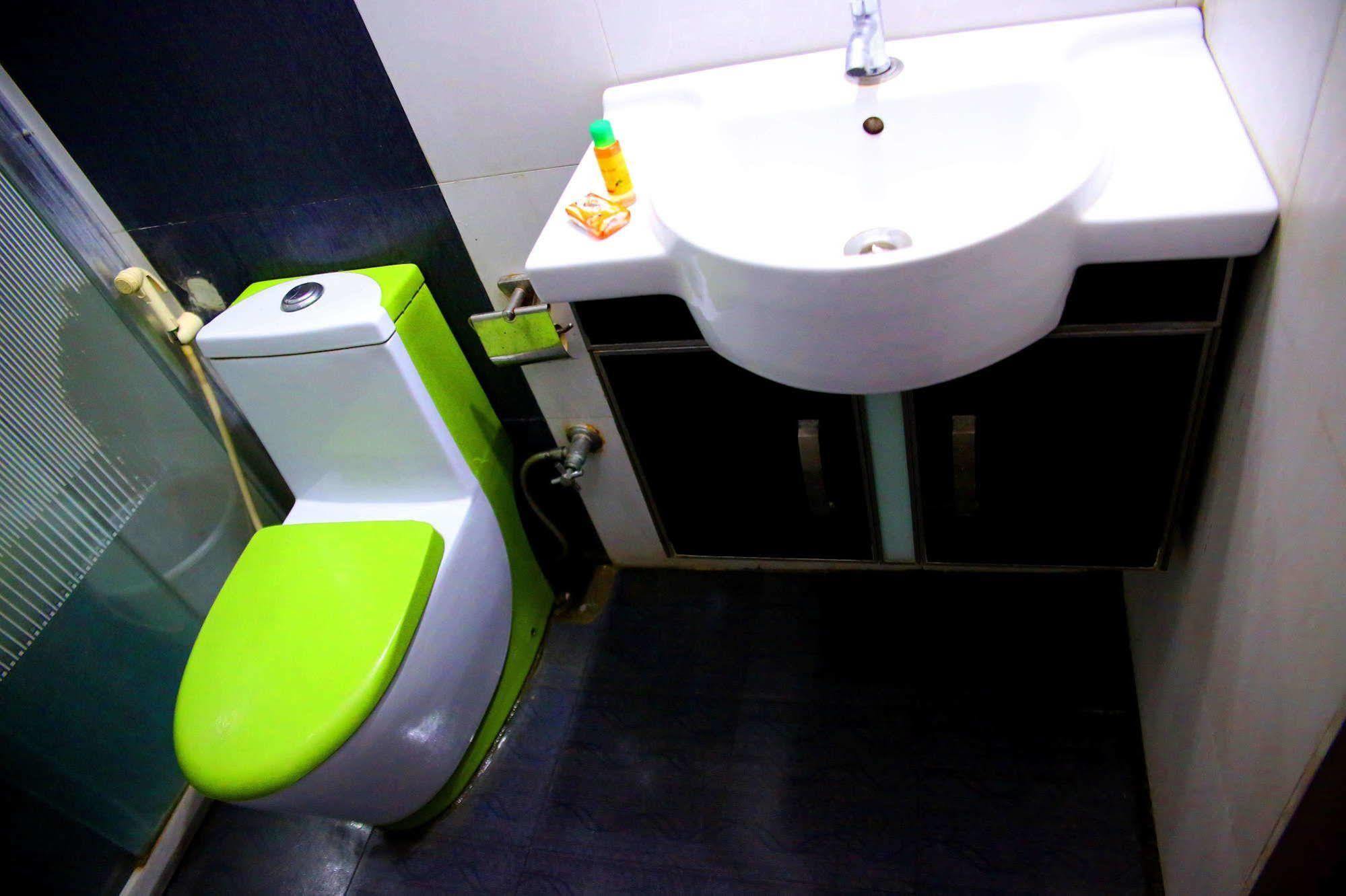 Ksr Park Hotel Hyderabad Eksteriør billede